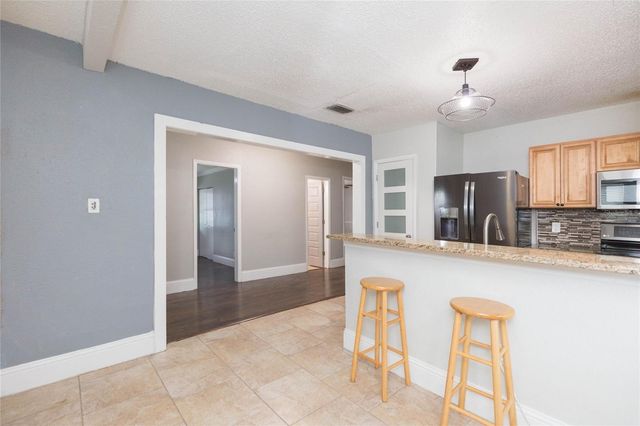 3002 N TAMPA STREET, Tampa, FL 33603