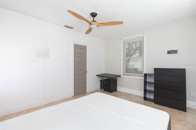 3002 N TAMPA STREET, Tampa, FL 33603