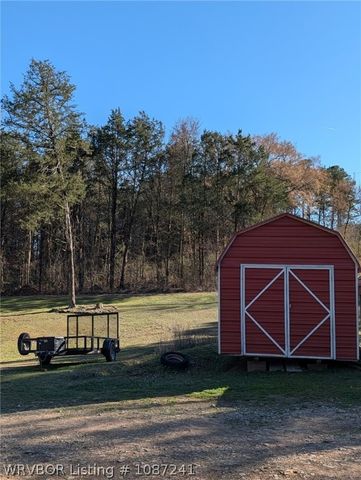 1606 BIG CEDAR Lane, Cedarville, AR 72932