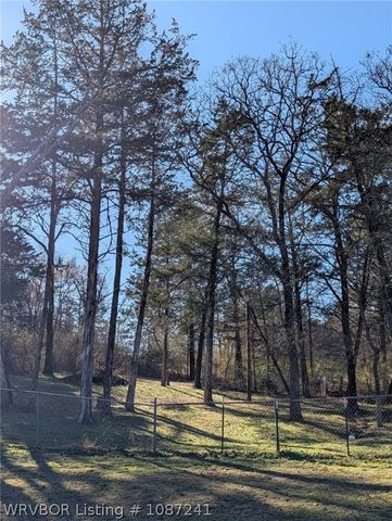 1606 BIG CEDAR Lane, Cedarville, AR 72932