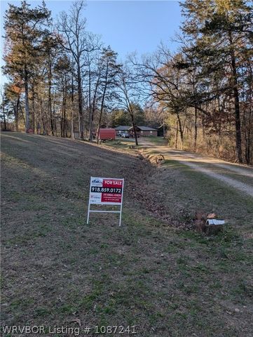 1606 BIG CEDAR Lane, Cedarville, AR 72932