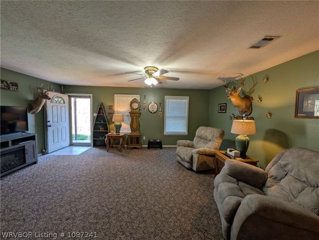 1606 BIG CEDAR Lane, Cedarville, AR 72932