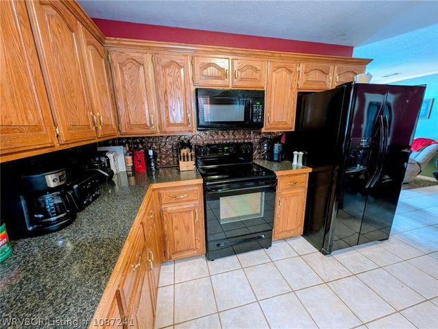 1606 BIG CEDAR Lane, Cedarville, AR 72932