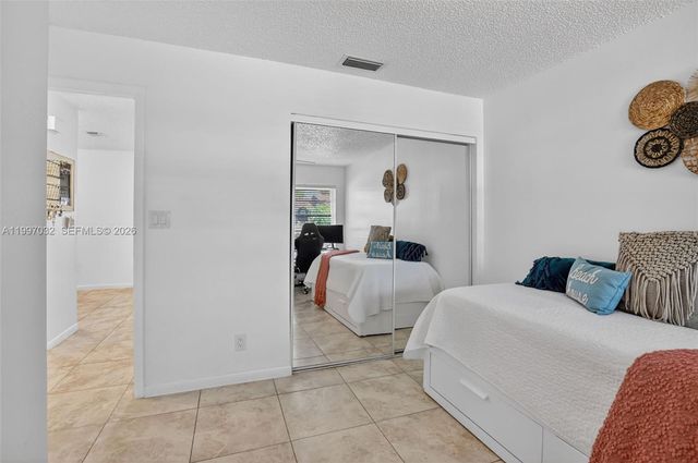 6924 Tiburon Cir 128, Boca Raton, FL 33433