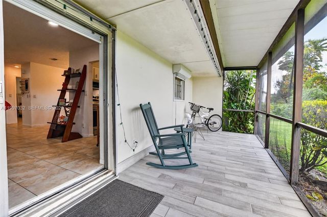 6924 Tiburon Cir 128, Boca Raton, FL 33433