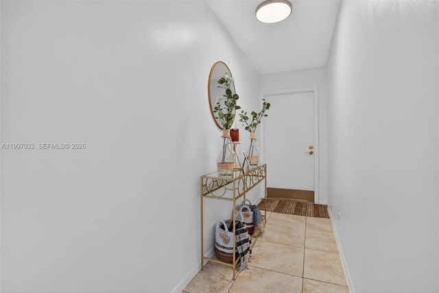 6924 Tiburon Cir 128, Boca Raton, FL 33433