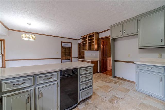 2672 Bouldercrest Court, Snellville, GA 30078