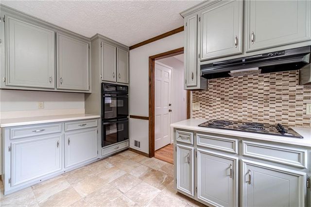 2672 Bouldercrest Court, Snellville, GA 30078