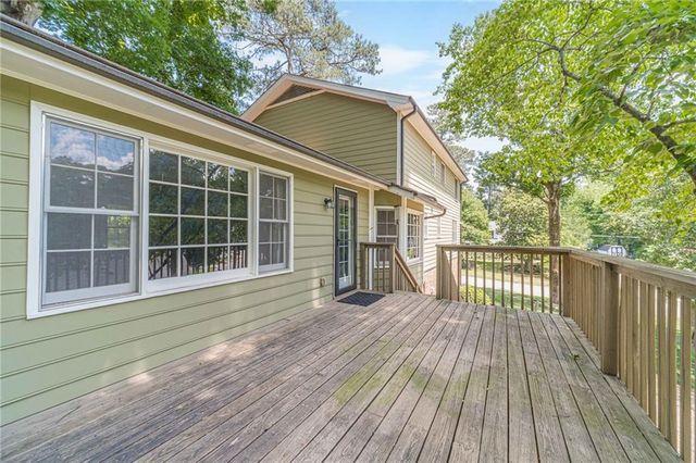 2672 Bouldercrest Court, Snellville, GA 30078