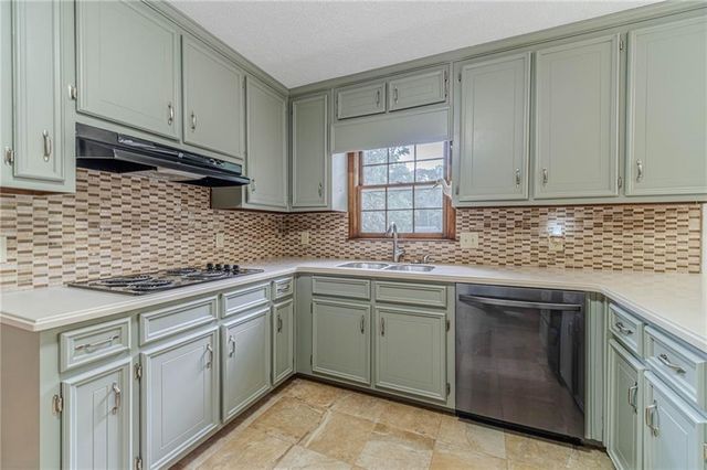 2672 Bouldercrest Court, Snellville, GA 30078