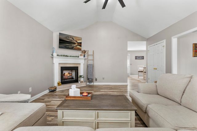 130 Cedar Ridge Road, Frankfort, KY 40601