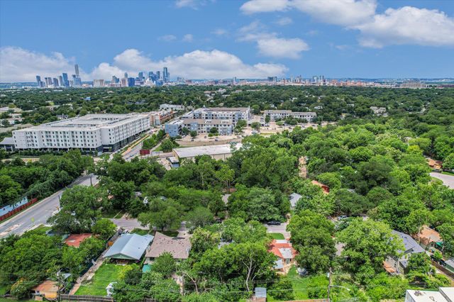 3409 Banton RD B, Austin, TX 78722