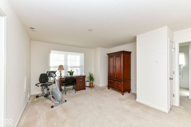 15194 Dry Creek Road, Noblesville, IN 46060