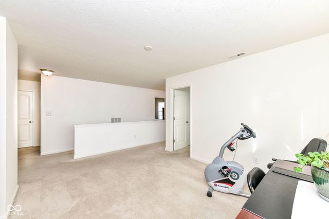 15194 Dry Creek Road, Noblesville, IN 46060