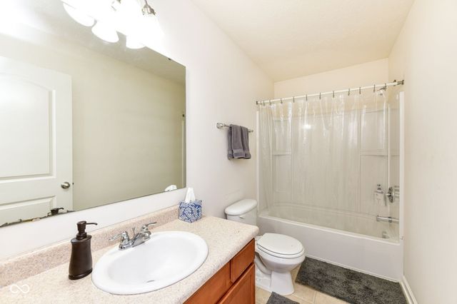 15194 Dry Creek Road, Noblesville, IN 46060