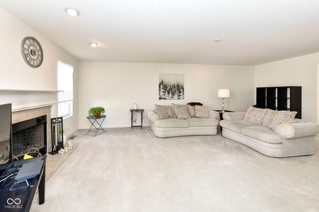 15194 Dry Creek Road, Noblesville, IN 46060