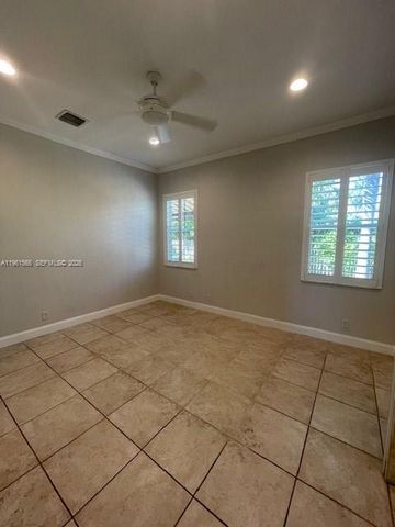 1538 Winterberry Ln 1538, Weston, FL 33327