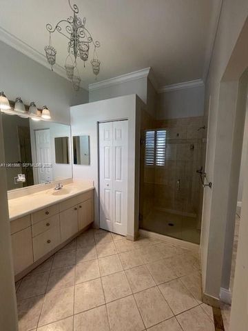 1538 Winterberry Ln 1538, Weston, FL 33327