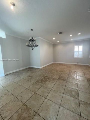 1538 Winterberry Ln 1538, Weston, FL 33327