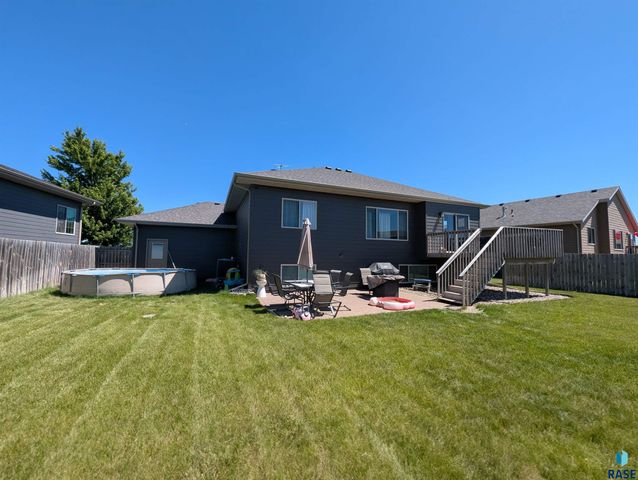 4309 S Klein Ave, Sioux Falls, SD 57106
