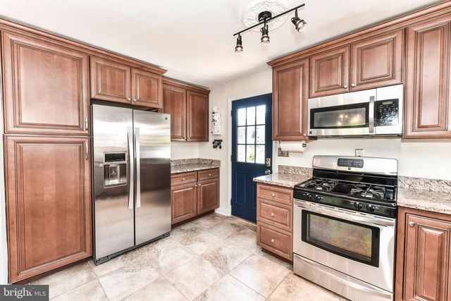 2501 PHILLIPS DR, Alexandria, VA 22306
