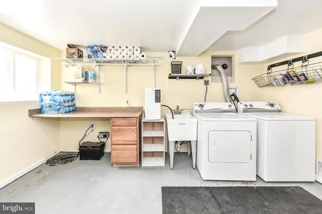 2501 PHILLIPS DR, Alexandria, VA 22306