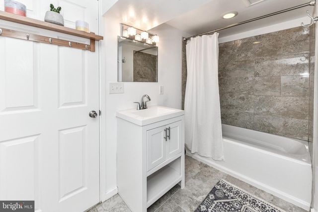 2501 PHILLIPS DR, Alexandria, VA 22306