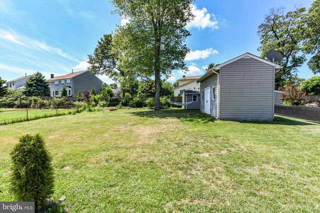 2501 PHILLIPS DR, Alexandria, VA 22306