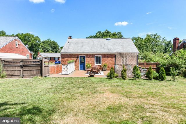 2501 PHILLIPS DR, Alexandria, VA 22306