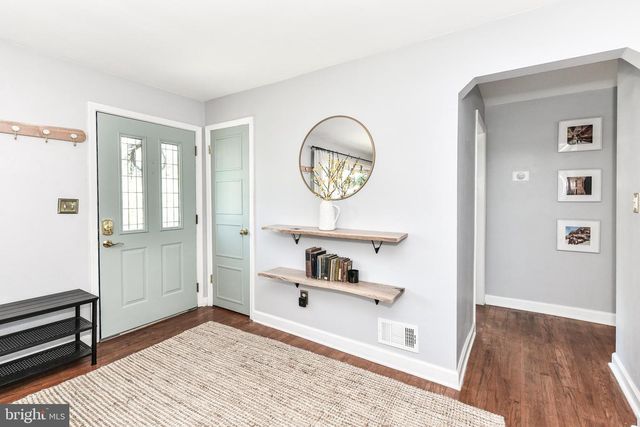 2501 PHILLIPS DR, Alexandria, VA 22306
