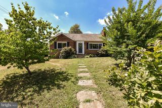 2501 PHILLIPS DR, Alexandria, VA 22306