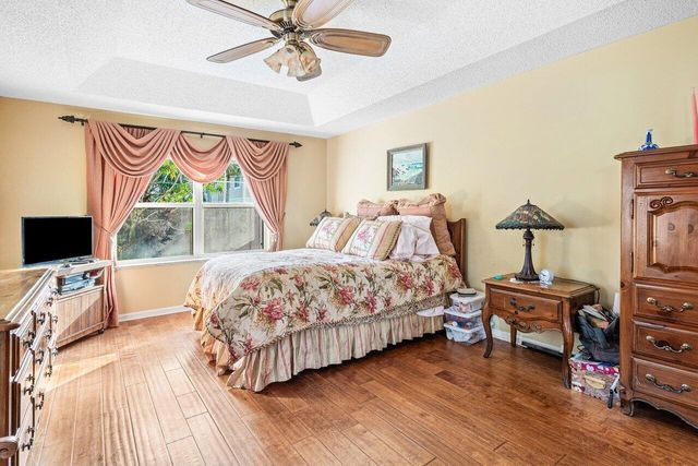 5505 Grande Palm Circle, Delray Beach, FL 33484