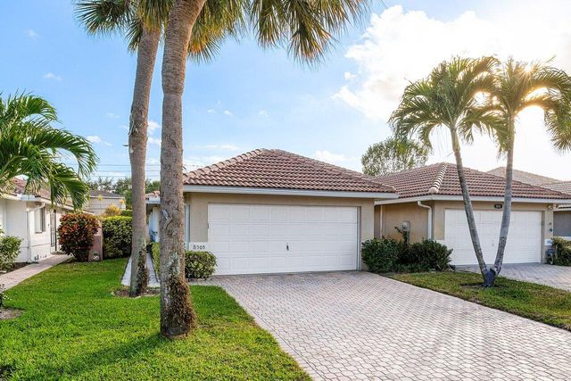 5505 Grande Palm Circle, Delray Beach, FL 33484