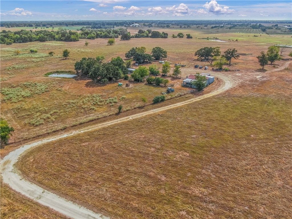 8080 Harris Lane, Bryan, TX 77808 — photo 3