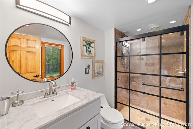 15991 Croswell Street, West Olive, MI 49460