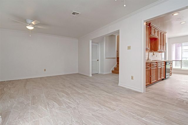 8312 Augustine Drive D, Houston, TX 77036