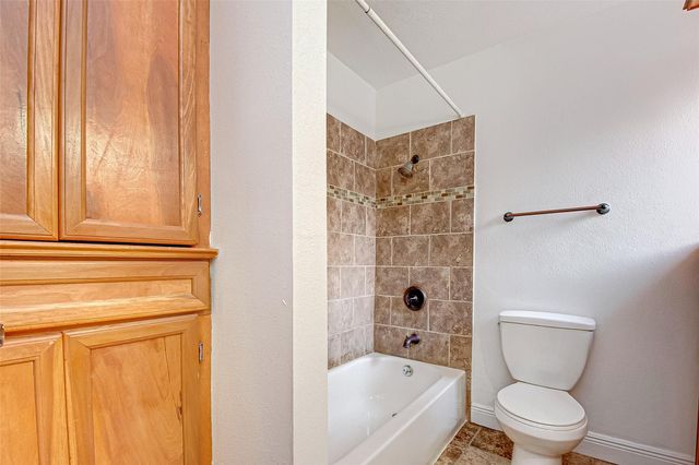 8312 Augustine Drive D, Houston, TX 77036