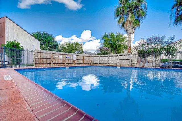 8312 Augustine Drive D, Houston, TX 77036