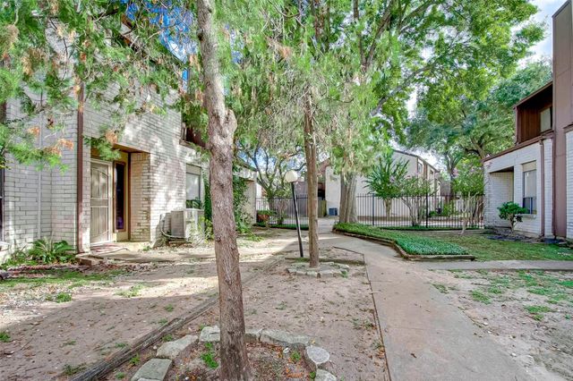 8312 Augustine Drive D, Houston, TX 77036