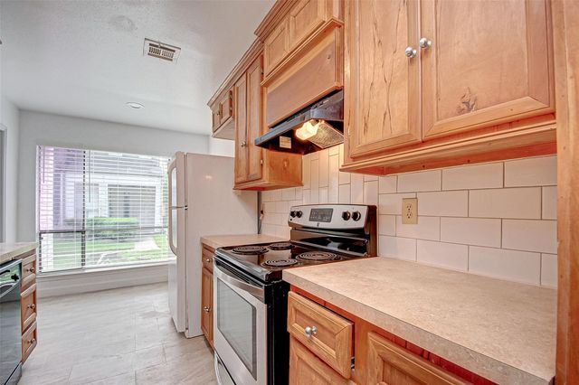 8312 Augustine Drive D, Houston, TX 77036