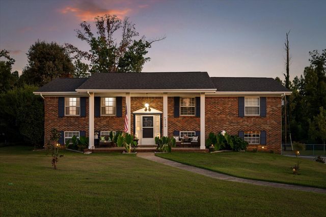8168 Pinecrest Drive, Chattanooga, TN 37421