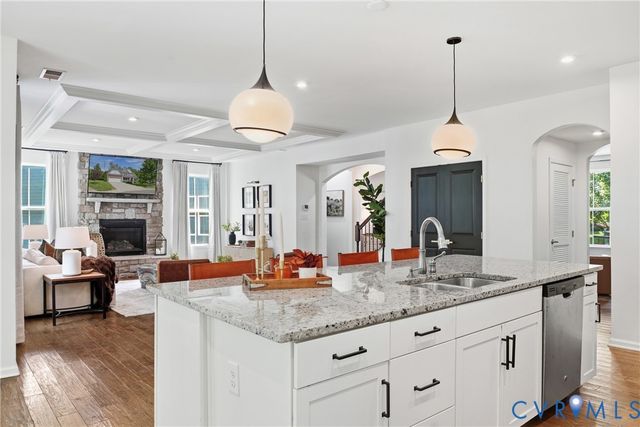 6801 Boston Creek Ct, Moseley, VA 23120