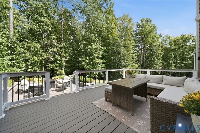 6801 Boston Creek Ct, Moseley, VA 23120