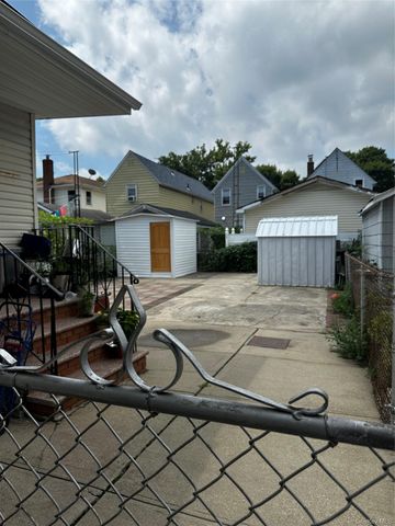 10638 97th Street, Ozone Park, NY 11417