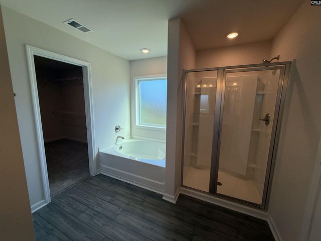 820 Daniel Lake Court, West Columbia, SC 29170