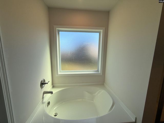 820 Daniel Lake Court, West Columbia, SC 29170