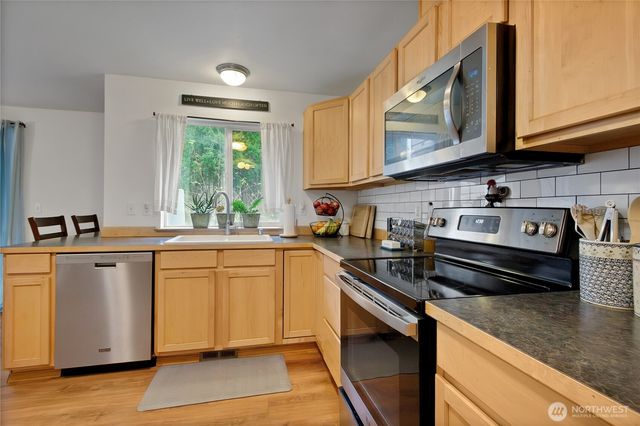 15045 119th Lane SE, Yelm, WA 98597