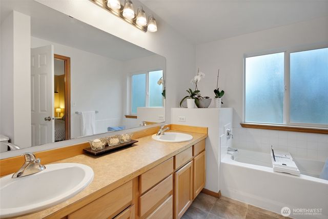 15045 119th Lane SE, Yelm, WA 98597