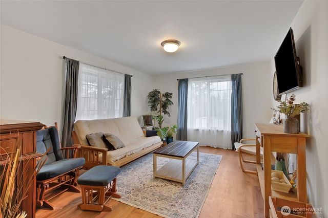 15045 119th Lane SE, Yelm, WA 98597