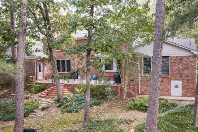 3 Oakmont Court, Little Rock, AR 72212